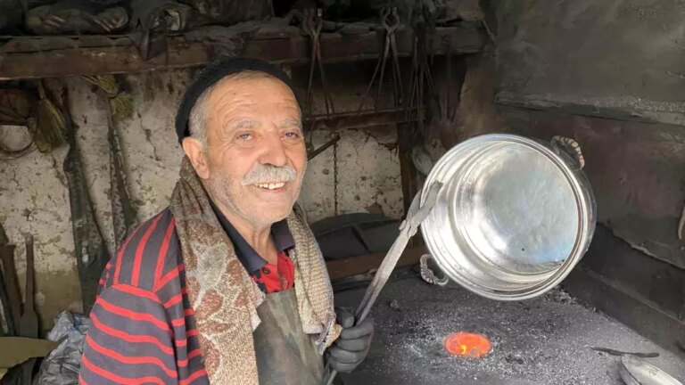 cafer-ustanin-kalaycilik-mucadelesi-iugZYMXO.jpg