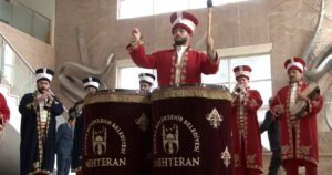ankara meclisi anadolu birliginde vatandaslar siyasetcilere sordular FBdGsc3v.jpg